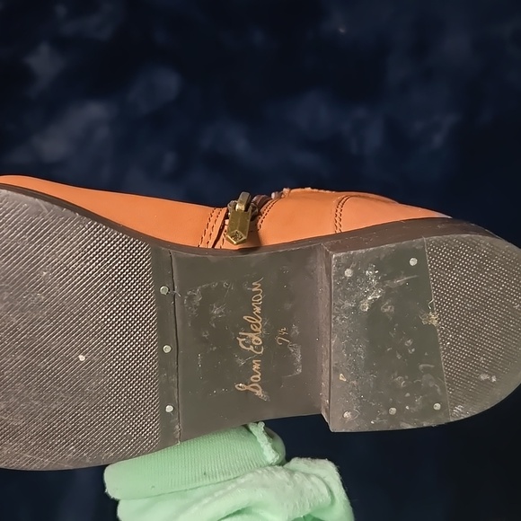 Brown Leather Knee-High Boots - Picture 4 of 6